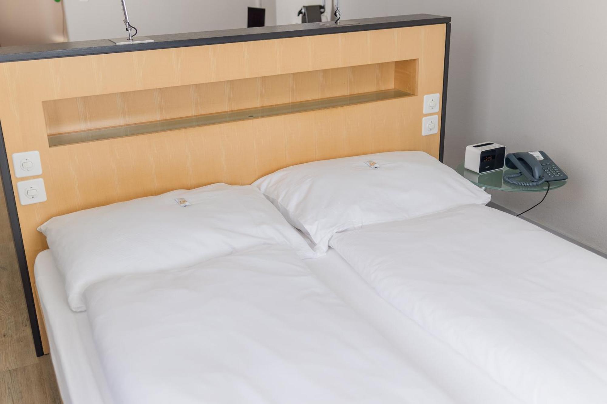 Royal Hotel - Urban Living Basel Ngoại thất bức ảnh