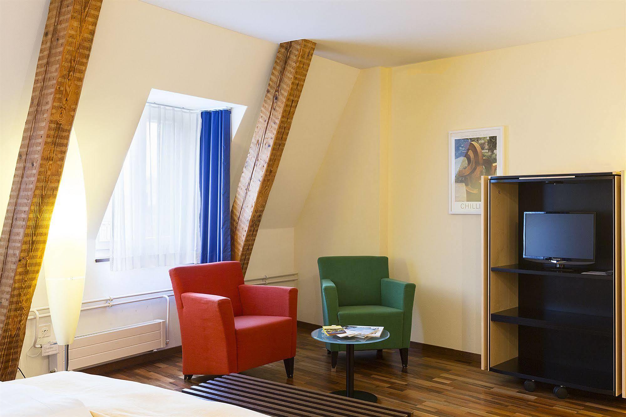 Royal Hotel - Urban Living Basel Ngoại thất bức ảnh